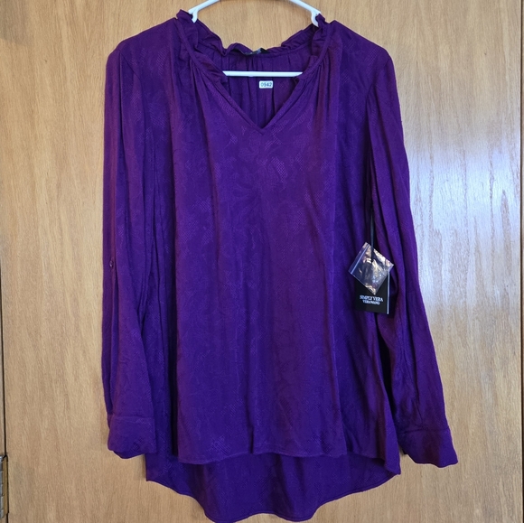 NWT Simply Vera Vera Wang Top - Picture 1 of 4